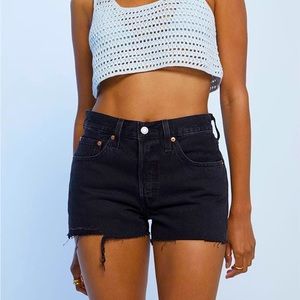 Levi’s 501 cutoff Jean shorts
